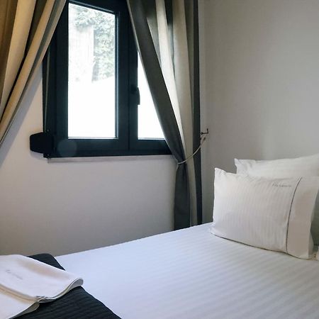 Gazi Boutique Apartment 2 Athènes Extérieur photo